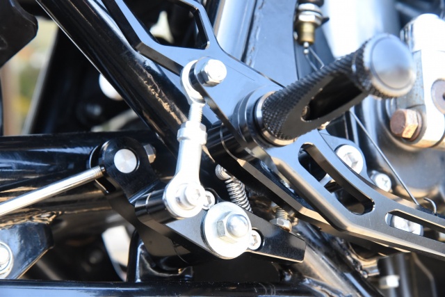 Z1／Z2 ドラムブレーキ仕様 バックステップキット | ライディングステップ | ウッドストック woodstock | バイク パーツ・カスタムショップ